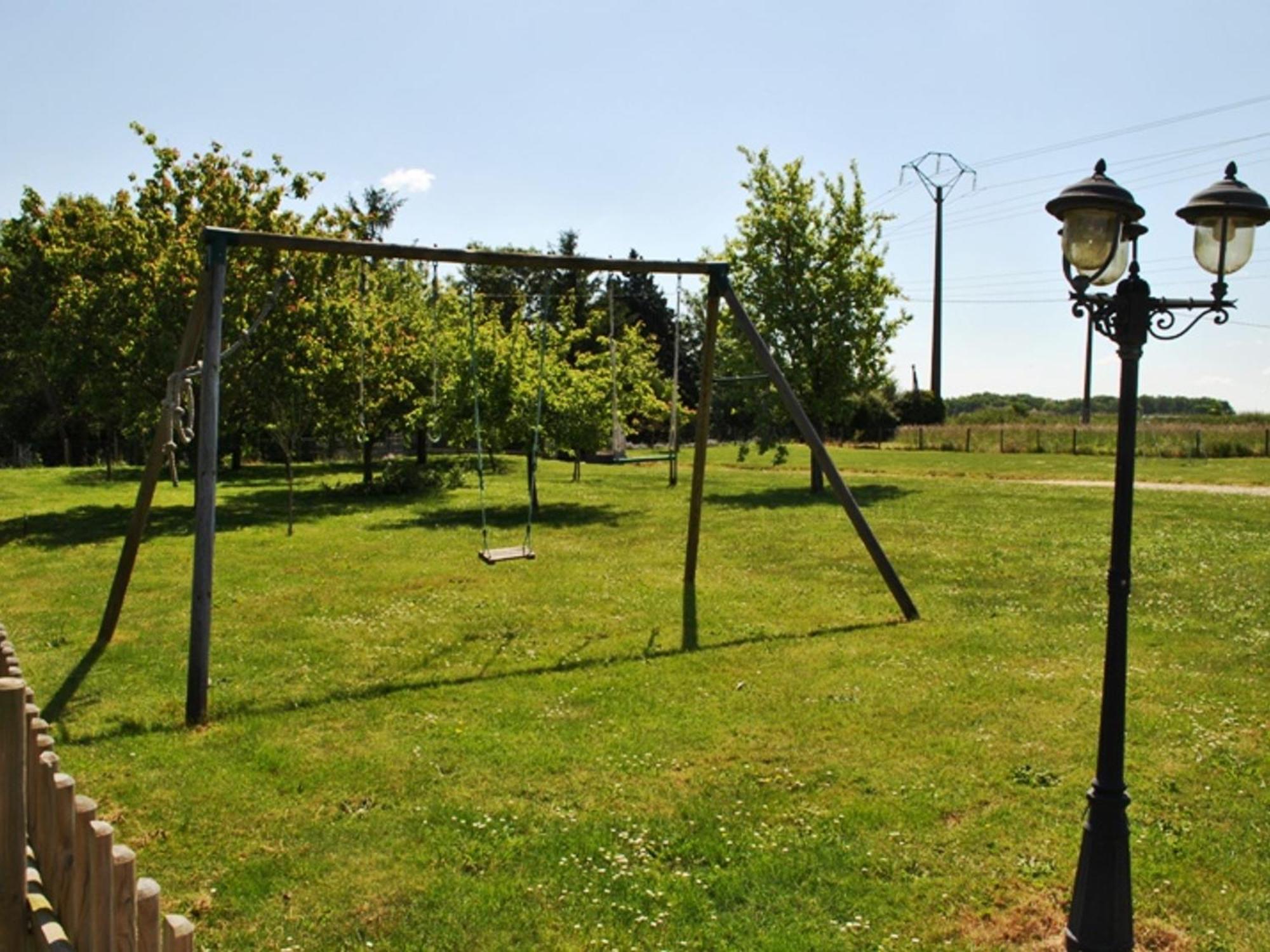 Gite De Charme Pres Des Chateaux De La Loire Avec Jardin, Terrasse Et Equipements Pour Familles - Fr-1-381-359 Azay-sur-Cher Exterior foto
