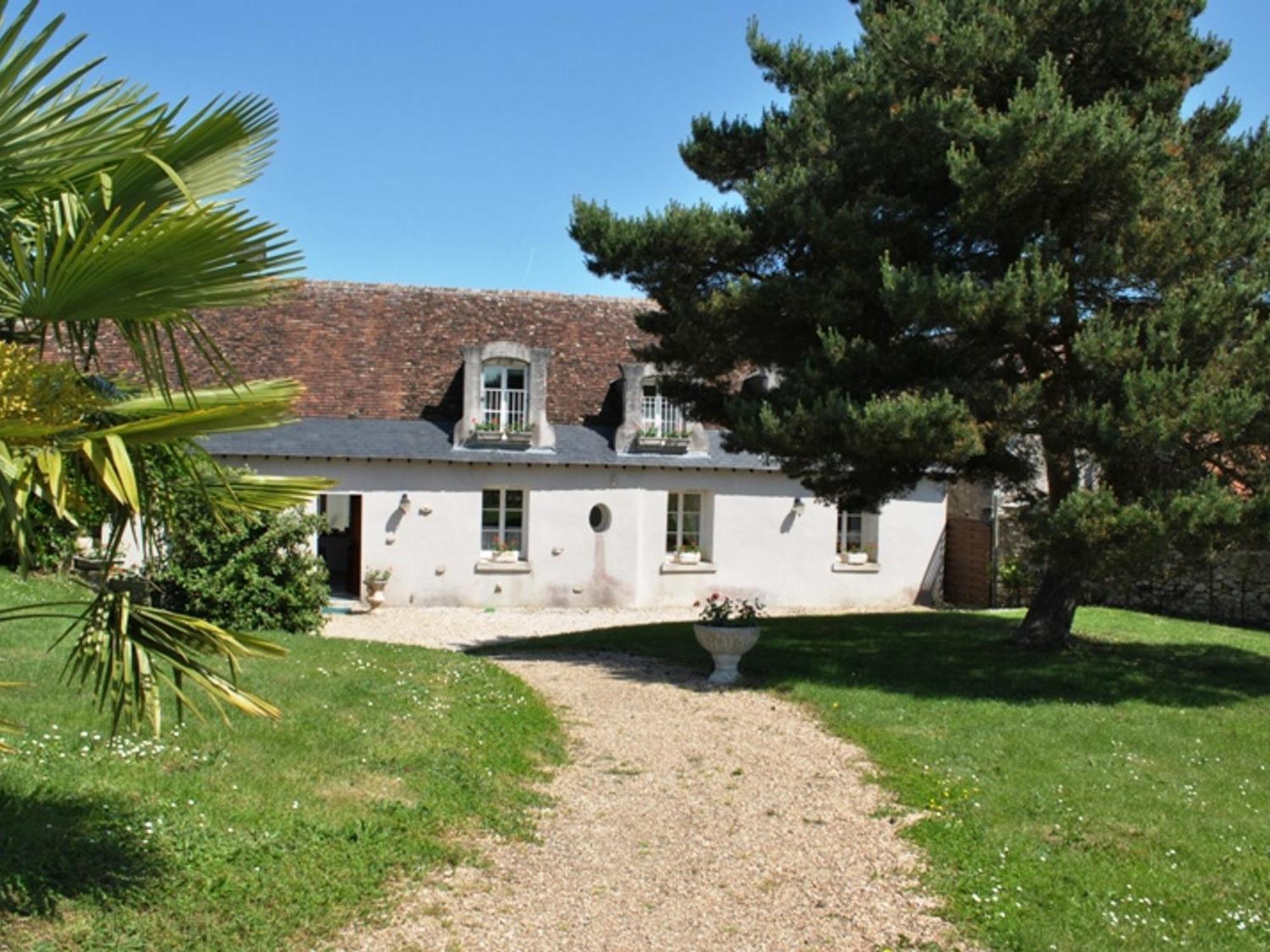 Gite De Charme Pres Des Chateaux De La Loire Avec Jardin, Terrasse Et Equipements Pour Familles - Fr-1-381-359 Azay-sur-Cher Exterior foto